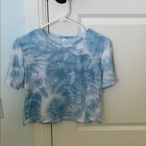 blue and white tie dye crop top